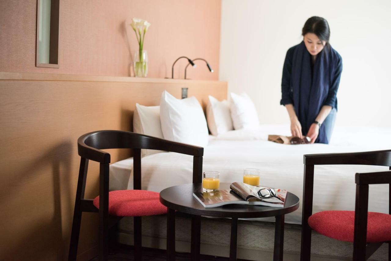 Hotel The B 3*